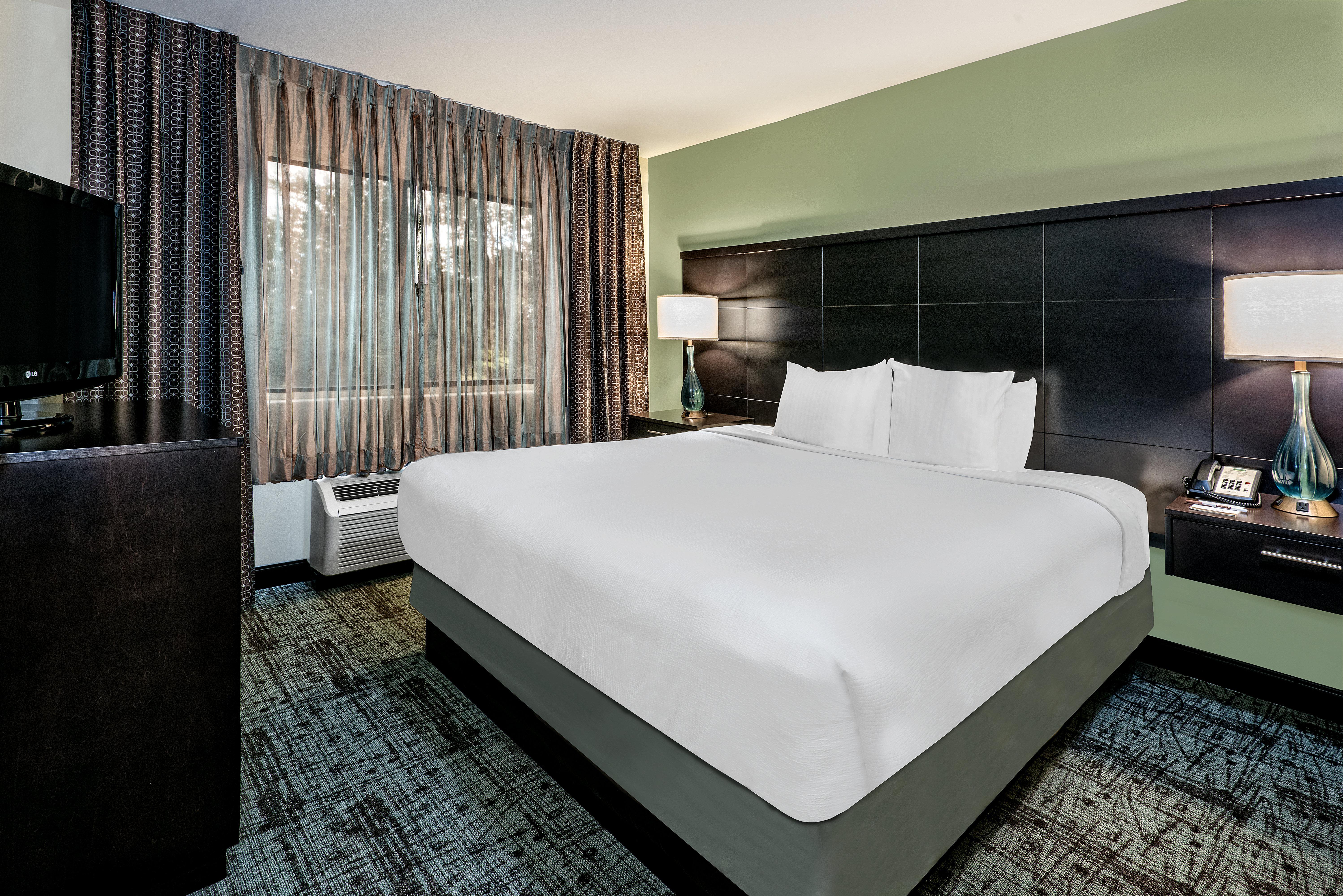 Staybridge Suites Lubbock-University Area By Ihg Bagian luar foto