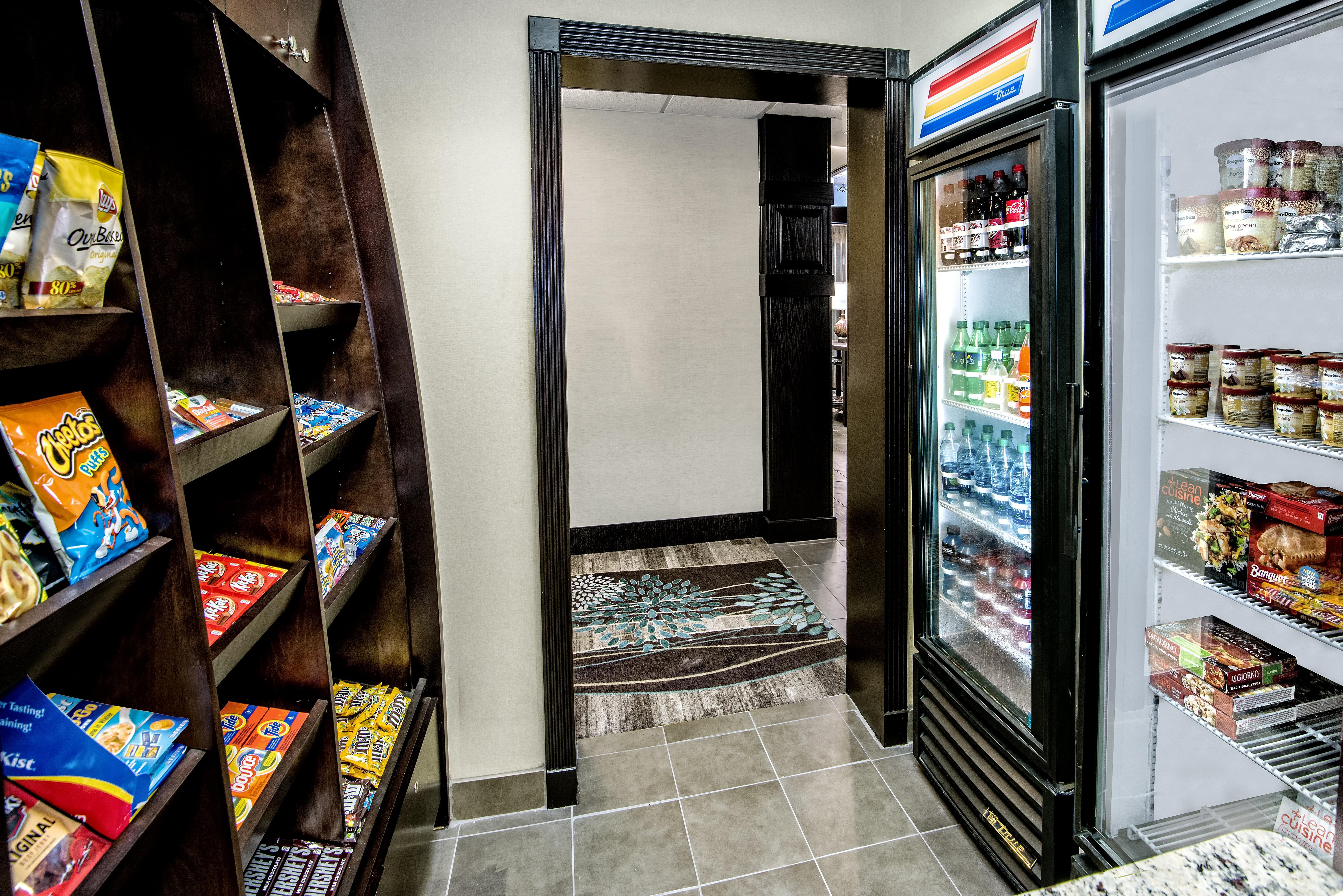 Staybridge Suites Lubbock-University Area By Ihg Bagian luar foto