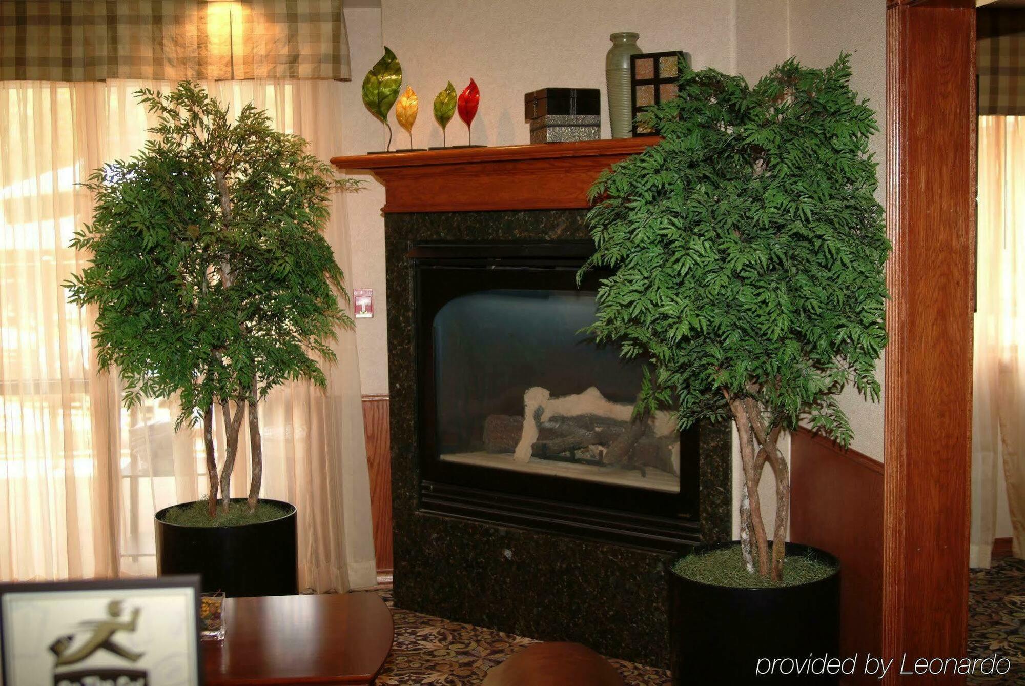 Staybridge Suites Lubbock-University Area By Ihg Bagian luar foto